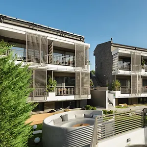 Отель Eco Residences &, Торони